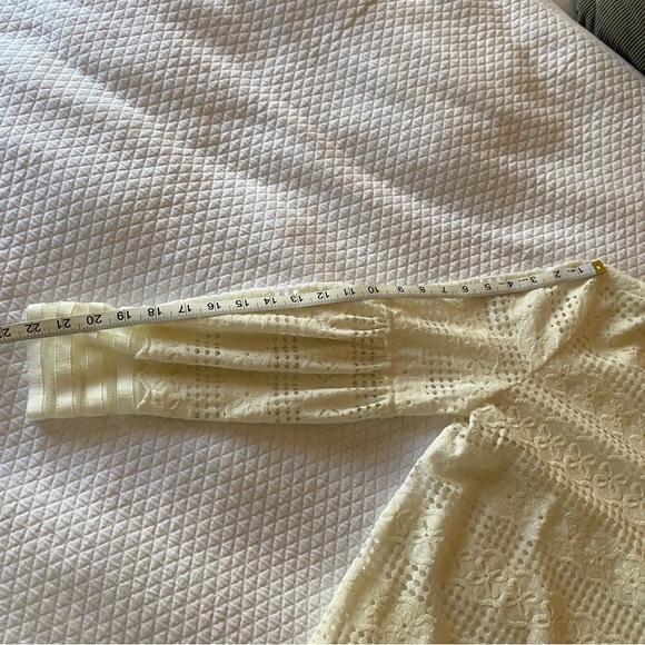 Max Studio Women Semi Sheer Ivory Long Sleeve Eyelet Blouse Size M - Picture 14 of 16